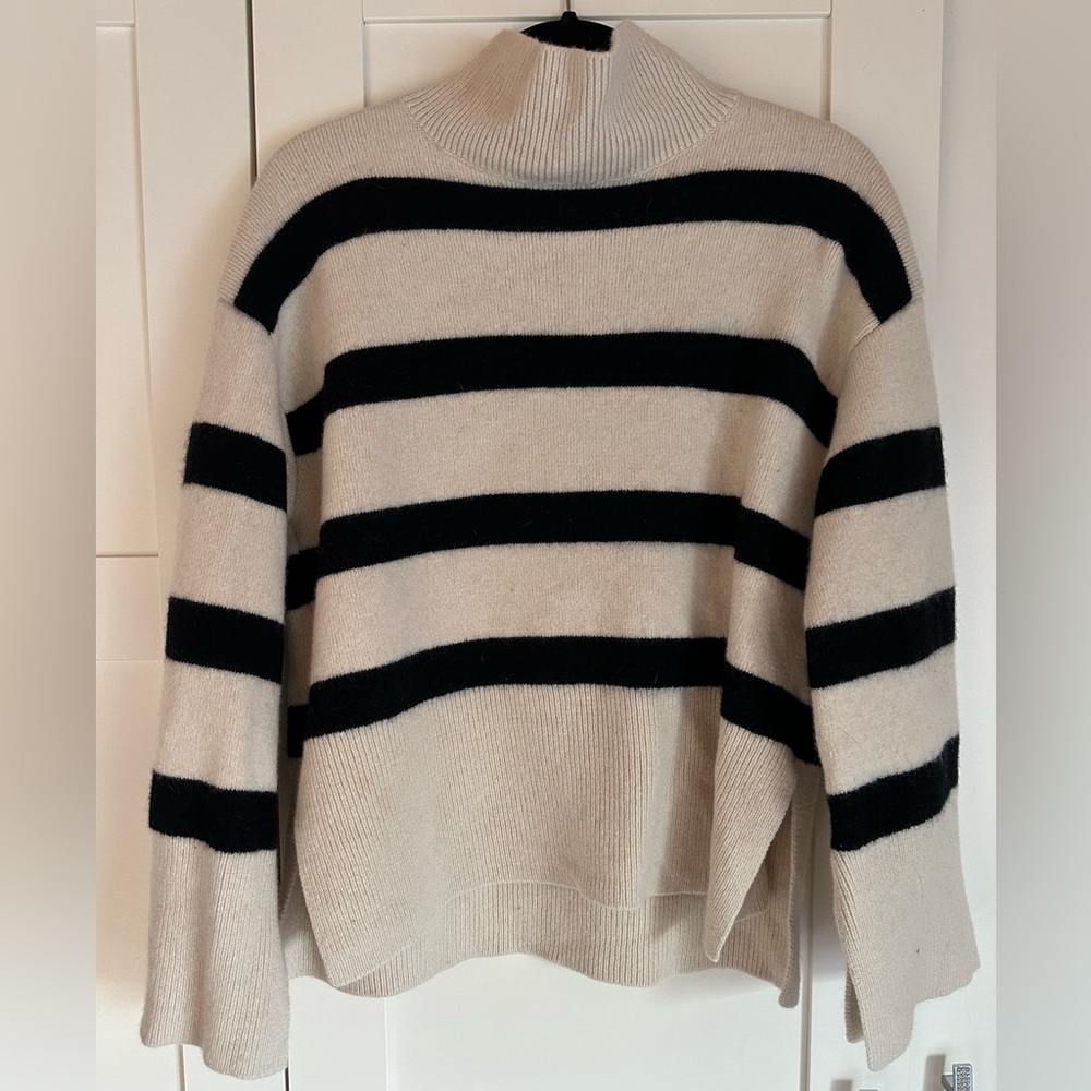 Mock neck wool blend sweater H&M